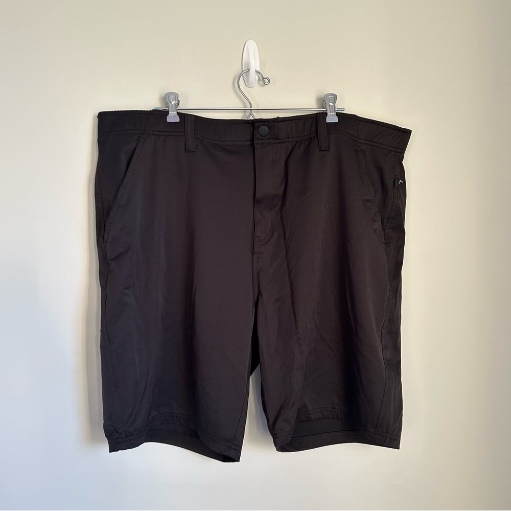 Denali Men’s Flex Waist Black Shorts size 40